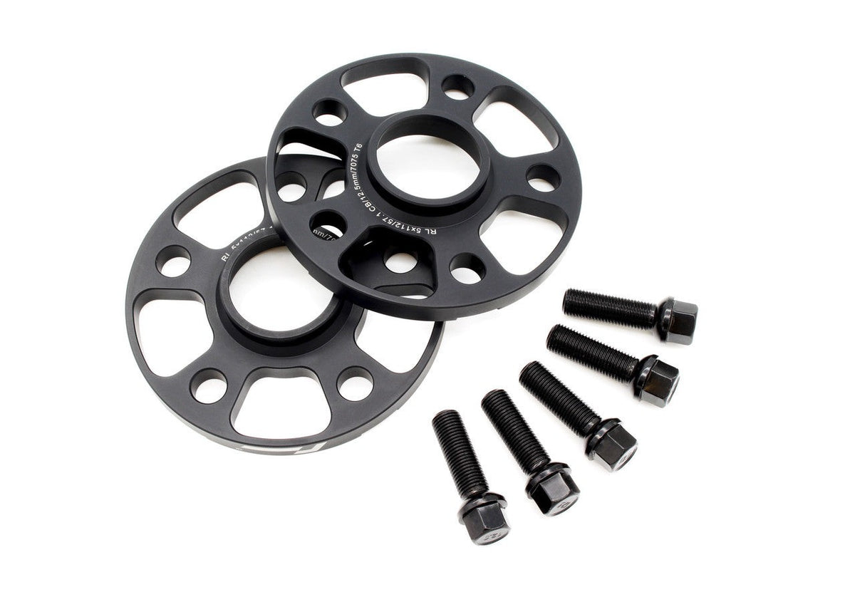 RacingLine Hubcentre Spacers (Pair) / Inc R13 Wheel Bolts / 57.1mm Centre bore