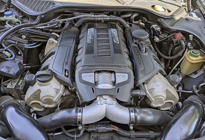 Porsche 958 / 958.2 Cayenne Turbo IPD Intake Plenum (2011-2018)